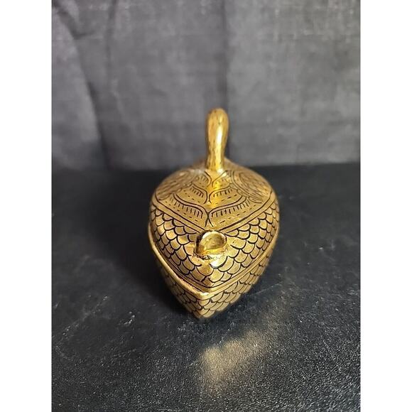 Vtg Black Gold Gilt Lacquer Box Duck/ Goose Burmese Trinket Box - Picture 4 of 6